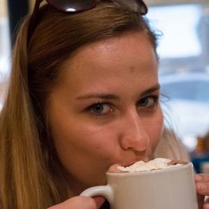 Meet your Posher, Olivia